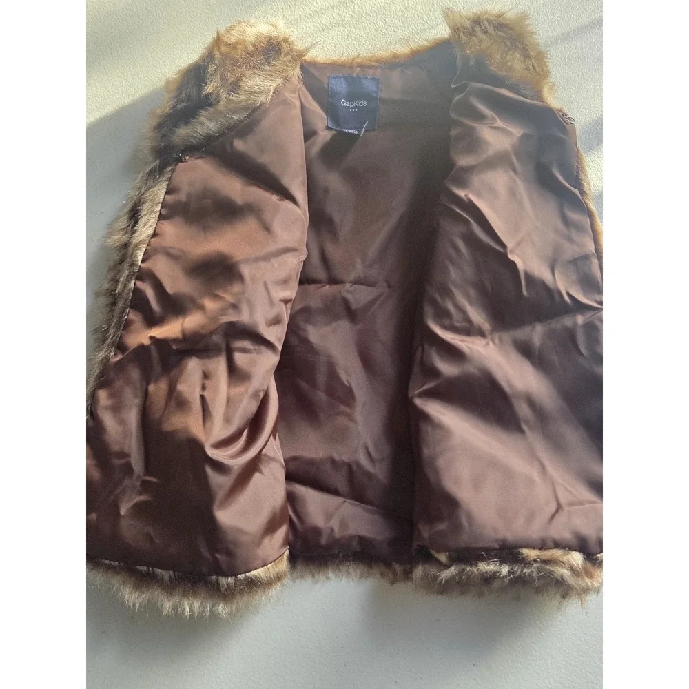 GapKids Faux Fur Vest XL Brown Shaggy Gilet Y2K Aesthetic Quiet Luxury Preppy